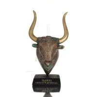 Minotaur: Drottning Pasiphaes son, Tjurhuvud, Tjurhuvud Byst, 19 cm alabaster, minoisk kultur Polyester 1 - grifon.se 