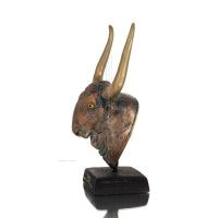 Minotaur: Queen Pasiphaes son, Bull head, bull head Bust, 19cm alabaster, Minoan culture Polyester 2 - grifon.se 