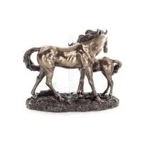 Häst eller Equine, fria hästar i naturen, 15 cm. Helkroppstatyett med brons elektroplätering Veronese Veronese 3 - grifon.se 