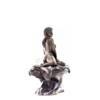 Woman Posing on a Rock 13.5x13cm Veronese Bronze Electroplating Full Body Figurine, Modern Decorative Veronese 5 - grifon.se 