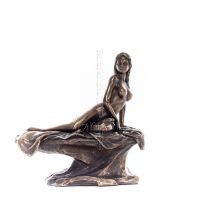 Woman Posing on a Rock 13.5x13cm Veronese Bronze Electroplating Full Body Figurine, Modern Decorative Veronese 6 - grifon.se 