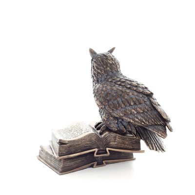 Owl or Glaucus: the sacred bird, symbol of wisdom, prudence, in a book 17cm Veronese Bronze Electrolysis Full Body Statue Verone