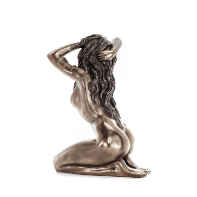Modern naken kvinnlig 66 cm helkroppsstaty Veronese bronselektrolys Veronese 3 - grifon.se 