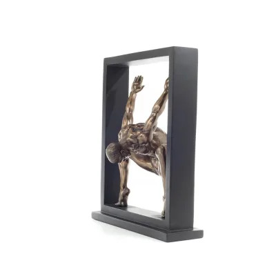 Man som tränar inom en ram 27cm Helfigur statyett med brons elektrolys av Veronese, Modernt Dekorativt Veronese 2 - grifon.se 