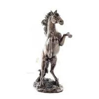 Häst eller Equine, en häst som dansar 28,9 cm. Helkroppsstatyett med brons elektroplätering Veronese Veronese 4 - grifon.se 