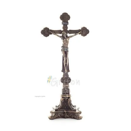 Jesu Kristi kors på en bas 33x15.5 cm helkroppsstaty med Veronese bronselektrolys Veronese 1 - grifon.se 