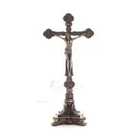Jesu Kristi kors på en bas 33x15.5 cm helkroppsstaty med Veronese bronselektrolys Veronese 1 - grifon.se 