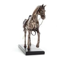 Horse or Equine, a walking horse with a saddle, 48.5 cm. Full-body statuette with bronze electroplating Veronese Veronese 4 - gr