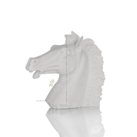 Horse head: a symbol of freedom, strength, and elegance - 12cm bust, alabaster sculpture Alabaster 1 - grifon.se