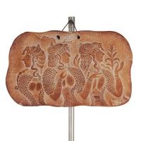 VÃ¤gghÃ¤ngande plaketter ljusblÃ¥ dam 15x24cm dekorativ med handgjord finish, vÃ¤ggmonterad Dekorativ keramik 1 - grifon.se 