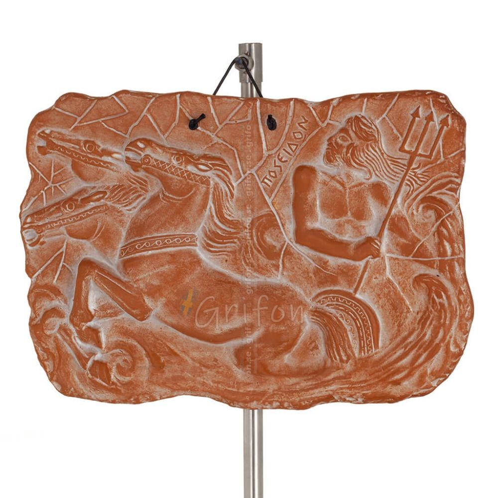 VÃ¤gghÃ¤ngande tallrikar Neptune 18x25cm dekorativa med Handgjord finish, vÃ¤ggmonterad Dekorativ keramik 1 - grifon.se 