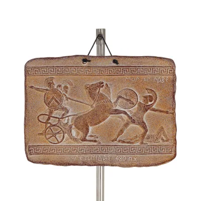 Leonidas vägghängande tallrikar 15x25cm dekorativa med Handgjord finish, vägghängda Dekorativ keramik 1 - grifon.se 