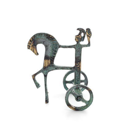 Athena or Athana or Athene: The goddess of wisdom 11cm on a chariot with a helmet and an owl in her hand, full-bodied bronze dec