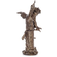 Aλαβάστρινo/η 